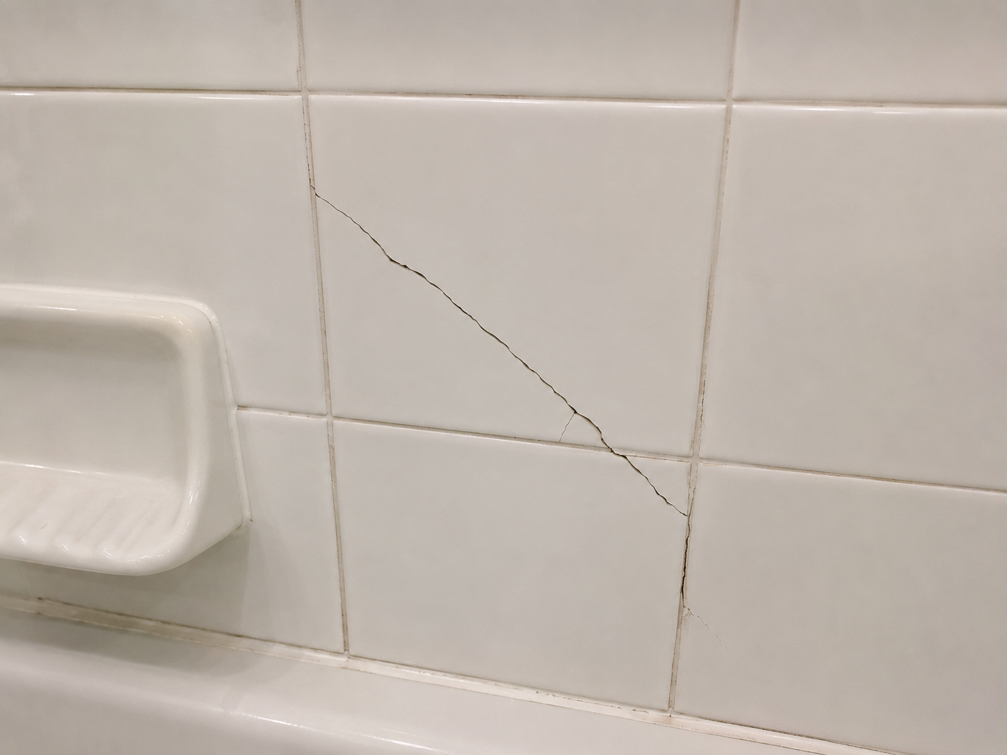 Cracked tile before repair